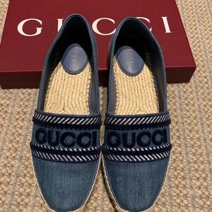 Gucci Women's Logo Espadrille Flats